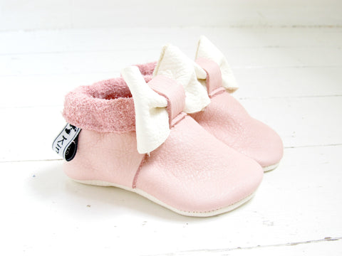 Little Bow - Baby Pink - Kinder Feet - 1